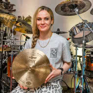 Anika Nilles Lunar
